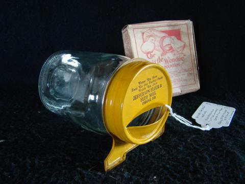 Horizontal waterer, metal 'base', fits standard canning jar